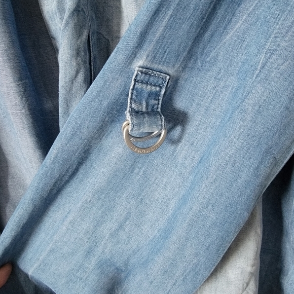 Calvin Klein Jean's button up shirt. Size S. - Picture 3 of 5